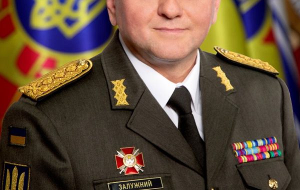 Від пікселя до дипломатичного костюма: новий стиль Валерія Залужного