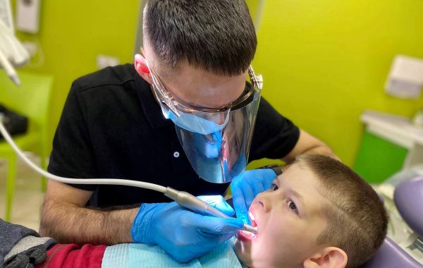 Babydent у Києві: як клініка змінює ставлення дітей до стоматологів